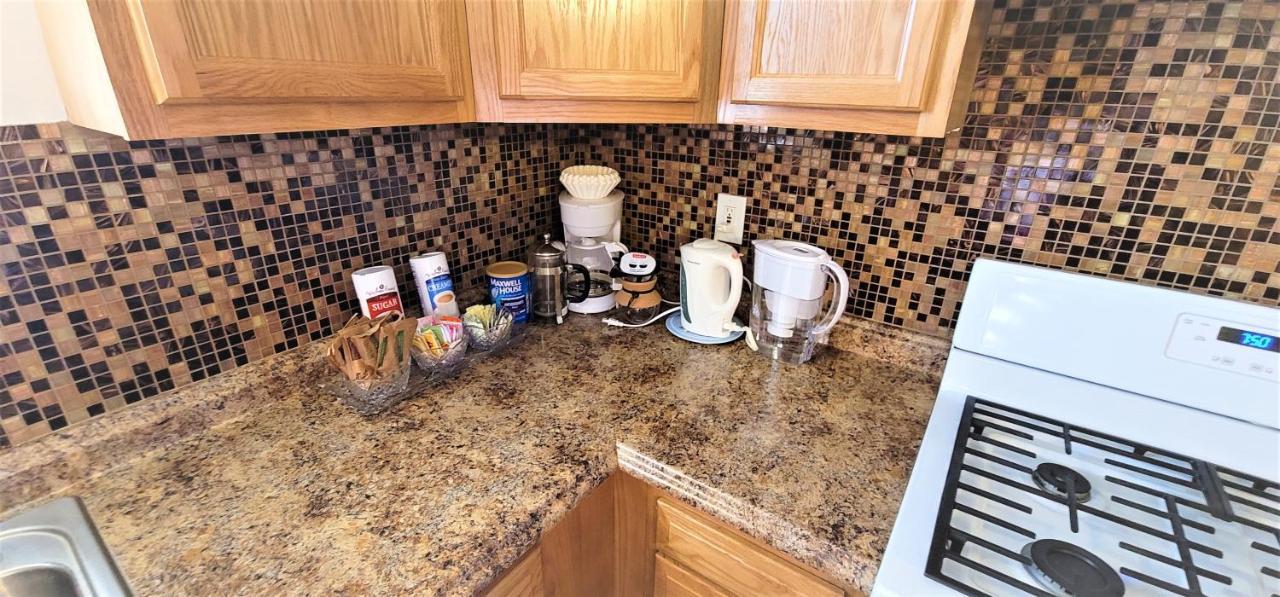 Vacation Home 3.5 Mi To Strip/Dt/Outlt Up To 8 Gst Лас-Вегас Екстер'єр фото