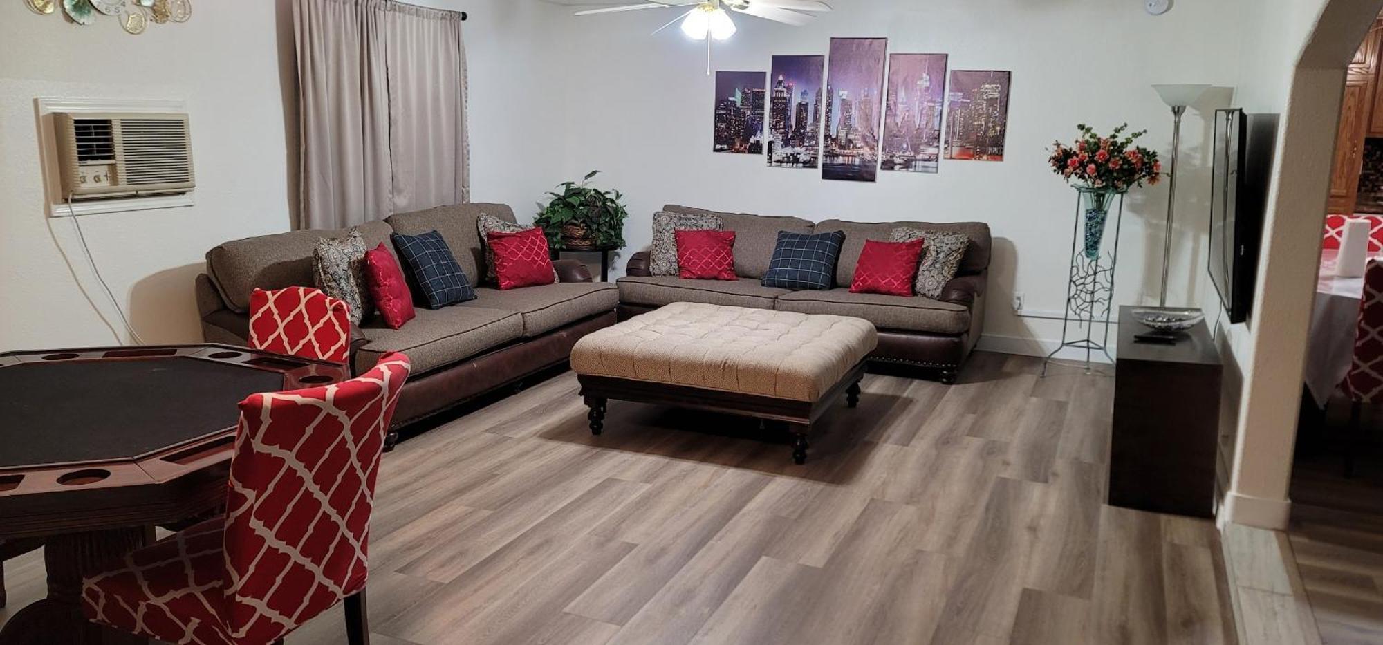 Vacation Home 3.5 Mi To Strip/Dt/Outlt Up To 8 Gst Лас-Вегас Екстер'єр фото