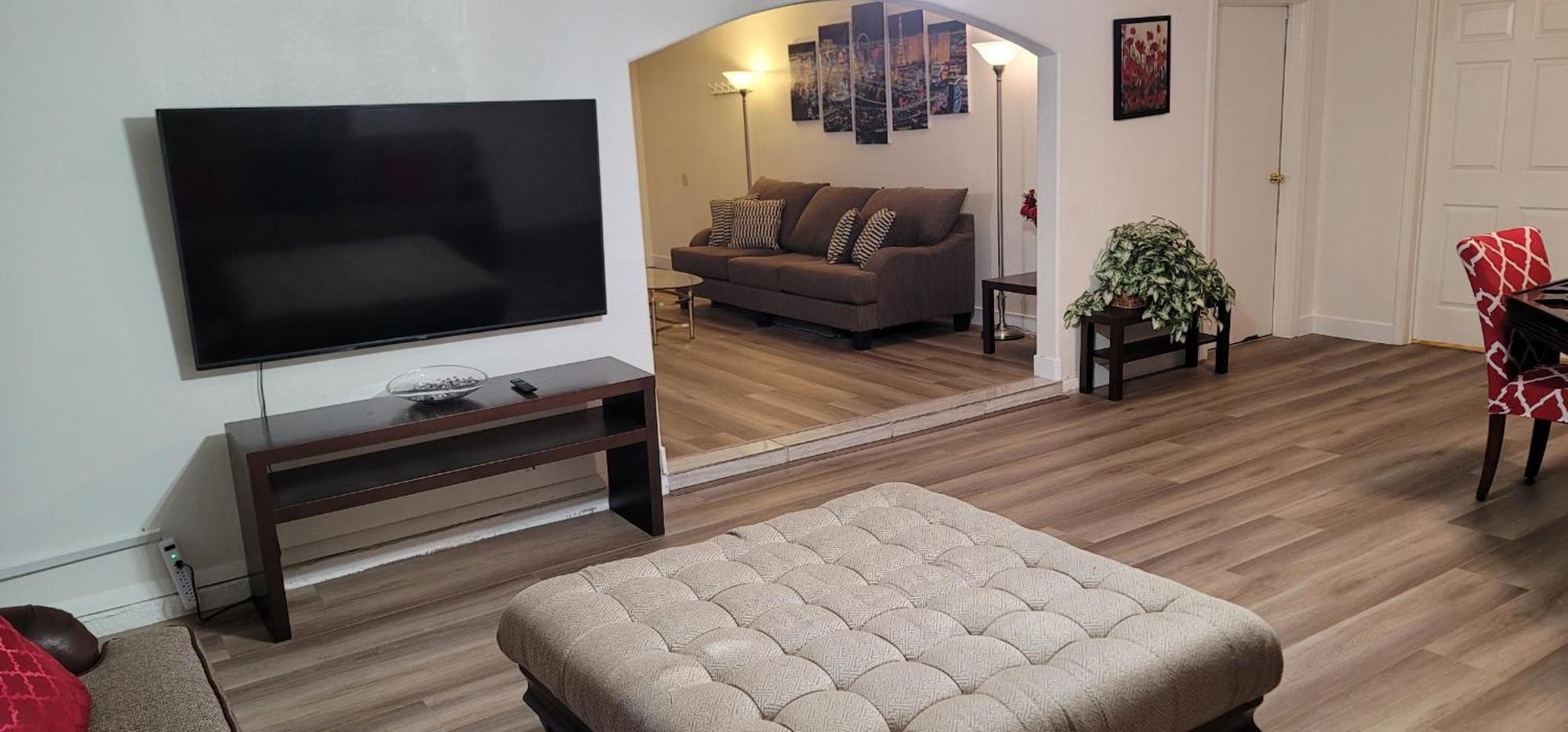 Vacation Home 3.5 Mi To Strip/Dt/Outlt Up To 8 Gst Лас-Вегас Екстер'єр фото