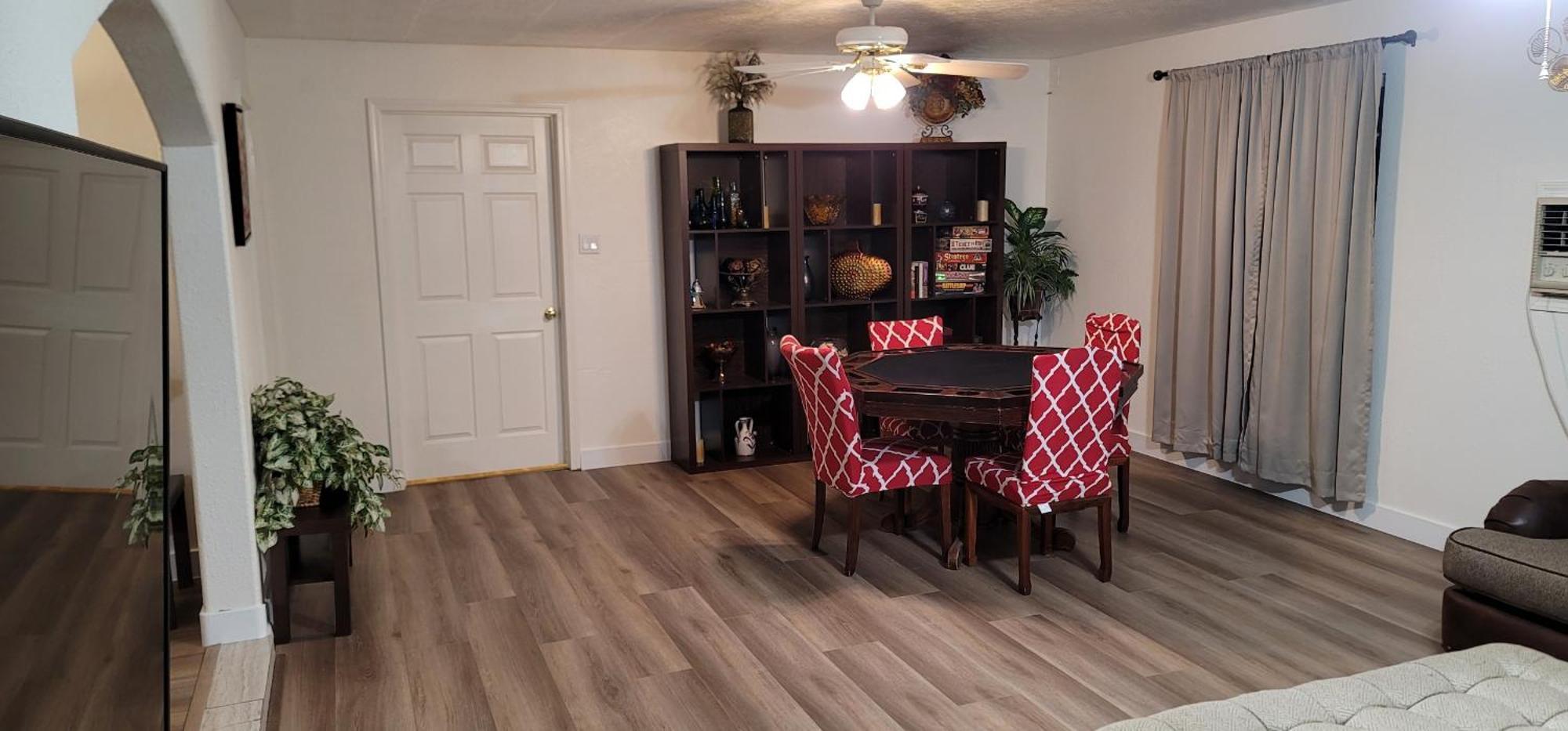 Vacation Home 3.5 Mi To Strip/Dt/Outlt Up To 8 Gst Лас-Вегас Екстер'єр фото